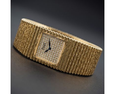 A FINE GENTLEMAN'S SIZE 18K SOLID GOLD PIAGET&nbsp;EMPERADOR&nbsp;QUARTZ BRACELET WATCH CIRCA 1980s, REF. 7131C516 D: Origina
