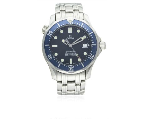 A GENTLEMAN'S MID SIZE STAINLESS STEEL OMEGA SEAMASTER PROFESSIONAL 300 BRACELET WATCH CIRCA 1998D: Blue wave effect dial wit