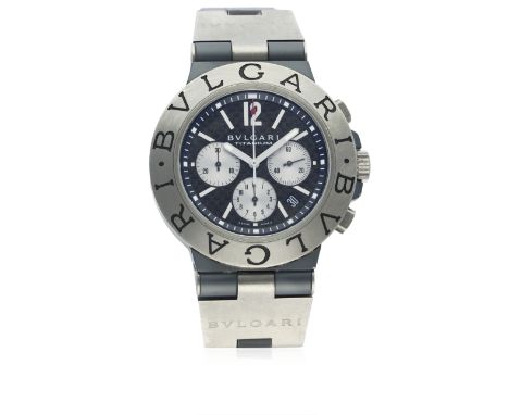 A GENTLEMAN'S LARGE SIZE BULGARI DIAGONO TITANIUM AUTOMATIC CHRONOGRAPH BRACELET WATCH CIRCA 2008, REF. TI 44 TA CH WITH BOX,