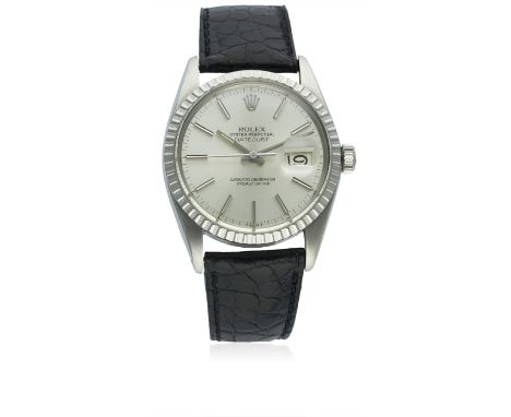 A GENTLEMAN'S STAINLESS STEEL ROLEX OYSTER PERPETUAL DATEJUST WRIST WATCH CIRCA 1978, REF. 16030
D: Silver sunburst dial with