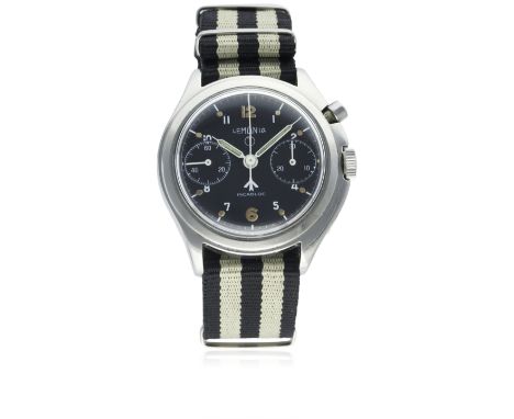A RARE GENTLEMAN'S STAINLESS STEEL BRITISH MILITARY RAF LEMANIA SINGLE BUTTON CHRONOGRAPH PILOTS WRIST WATCH DATED 1967D: Bla