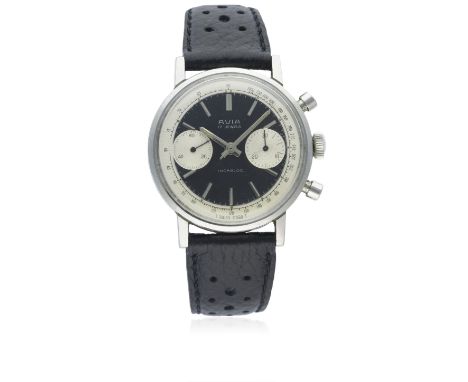 A GENTLEMAN'S STAINLESS STEEL AVIA CHRONOGRAPH WRIST WATCH CIRCA 1960s D: Gloss black dial with silver batons &amp; hands, tw