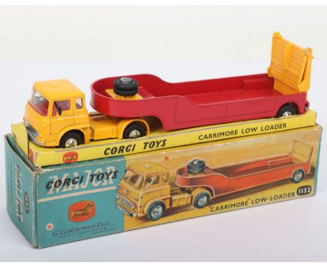 Scarce Corgi Major Toys 1132 Bedford TK Carrimore Low Loader, yellow cab and ramp, red low loader trailer/interior, shaped sp