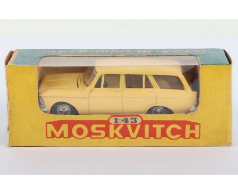 Novexport (Russian) Moskvitch 426 Estate Car Diecast Model, 1:43 scale, pale yellow body, metal base, cream interior, detaile