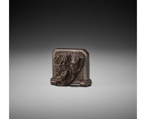 TAMETAKA: A WOOD NETSUKE OF A TSUITATE WITH TIGER AND DRAGON By Tametaka, signed Tametaka 為隆 with a kakihanJapan, Nagoya, lat