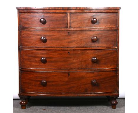 Victorian mahogany bowfront chest of drawers, two short and three long graduating drawers, turned handles and feet, width 106
