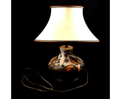Moorcroft Pottery lamp base, 'Brambles' pattern designed by Sally Tuffin, silk shade, turned wooden base, 27cm excluding shad