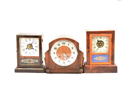 American shelf clock, Waterbury Clock Co, Connecticut, 25.5cm; another American shelf clock, simluated rosewood case, 23cm; a