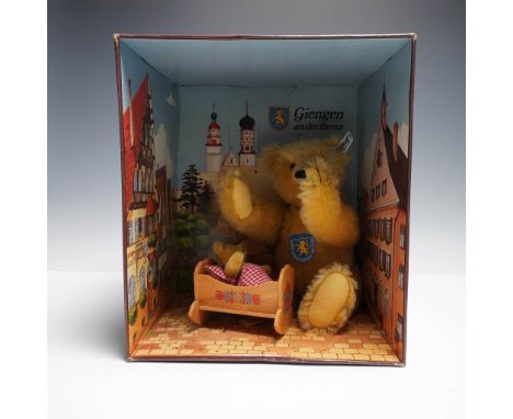 A collectible Steiff Giengen Teddy Bear Set, part of a limited edition of 16,000 sets produced in tribute to Giengen an der B