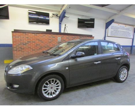Make &amp; Model: Fiat Bravo Dynamic Eco M-JetDate of Reg: EK08 ZHUColour: Greycc: 1598MoT: 07-11-2020Fuel Type: DIESELMileag