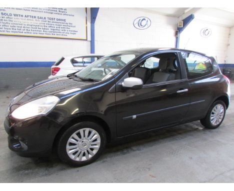 Make &amp; Model: Renault Clio I-Music DCIDate of Reg: BK10 KFZColour: Blackcc: 1461MoT: 16-11-2021Fuel Type: DIESELMileage: 