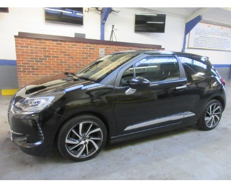 Make &amp; Model: Citroen DS3 Prestige Blue HDiDate of Reg: KM66 KXZColour: Blackcc: 1560MoT: 13-10-2021Fuel Type: DIESELMile