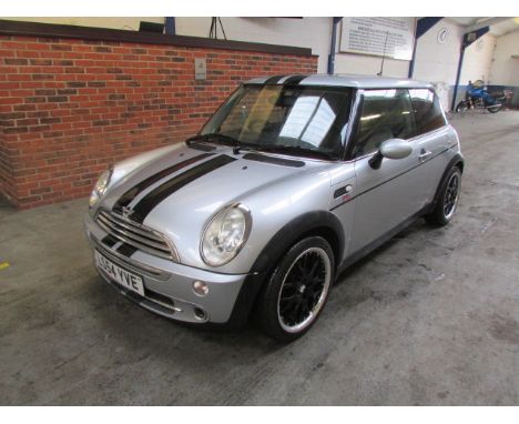 Make &amp; Model: Mini CooperDate of Reg: LS54 YVEColour: Silvercc: 1598MoT: 04-06-2021Fuel Type: PETROLMileage: 140kTransmis