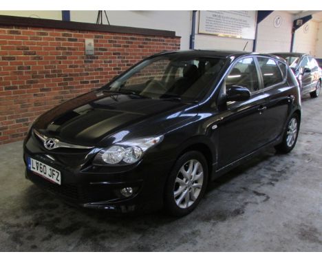 Make &amp; Model: Hyundai I30 Comfort CRDI AutoDate of Reg: LV60 JFZColour: Blackcc: 1582MoT: 28-10-2020Fuel Type: DIESELMile