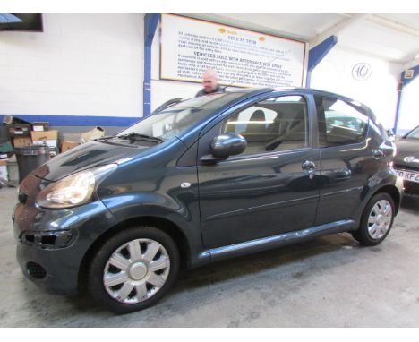 Make &amp; Model: Toyota Aygo IceDate of Reg: WN61 XAZColour: Greencc: 998MoT: 08-06-2021Fuel Type: PETROLMileage: 84kTransmi