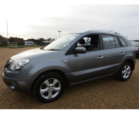 Make &amp; Model: Renault Koleos Privilege DCiDate of Reg: AM09 BKUColour: Greycc: 1995MoT: 12-11-2020Fuel Type: DIESELMileag