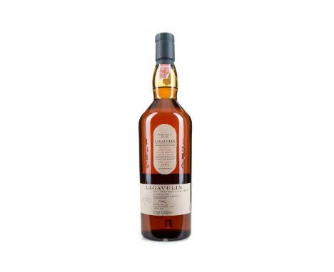 LAGAVULIN 1993 FEIS ILE 2008Single malt.The Islay distillery of Lagavulin first gained notoriety in 1862 when it was acquired