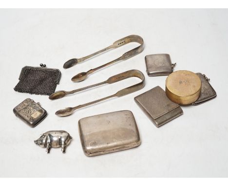 A quantity of assorted collectable silver items, including cigarette cases, vesta cases, teaspoons, fruit knives, buckles, pu