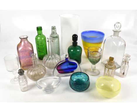 A collection of 19th century and 20th century decorative glass to include a Victorian gilt glass scent bottle and stopper, a 