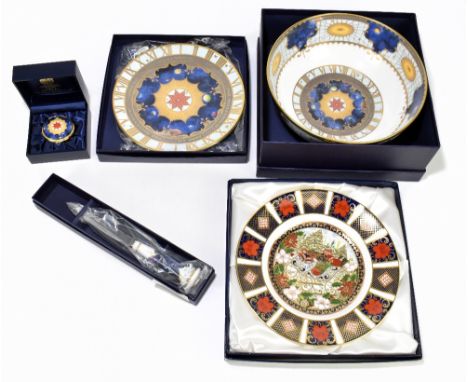 ROYAL CROWN DERBY; a boxed limited edition 1996 Christmas plate, 171/2500, together with four boxed Royal Worcester items inc