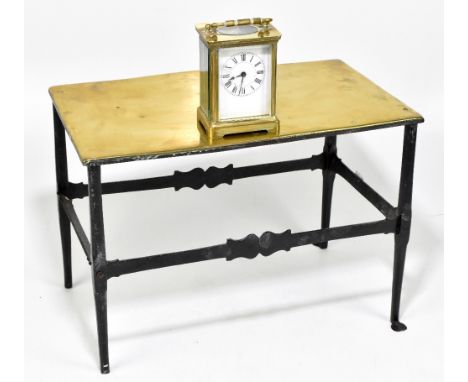 A&nbsp;19th century footman with brass top and iron frame, also a 19th century French brass carriage clock (2).