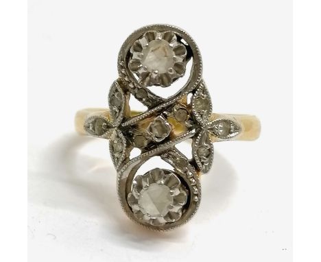 Antique Art Deco French marked 18ct gold diamond set ring - size K &amp; 4.6g total weight 