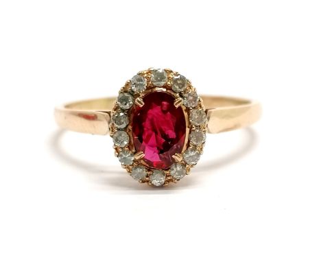 Unmarked gold (touch tests as 14ct) ruby &amp; diamond cluster ring - size M &amp; 1.8g total weight 