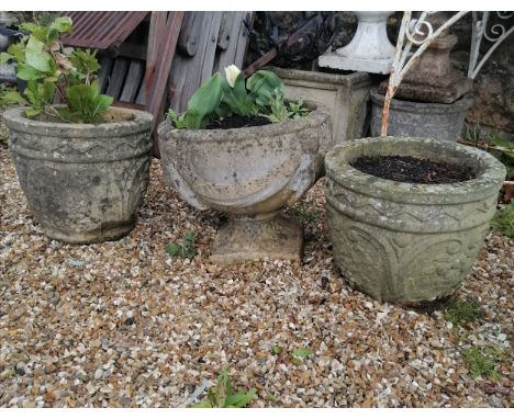 Pair of circular planters T/W a circular pedestal  planter 26cm diameter x 32cm high - one smaller planter has old cracks 