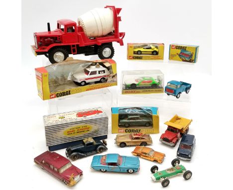 Qty of toy cars inc boxed Dinky #189 Lamborghini Marzal, Corgi #109 Pennyburn workmens trailer (only 2 tools), #386 Bertone r