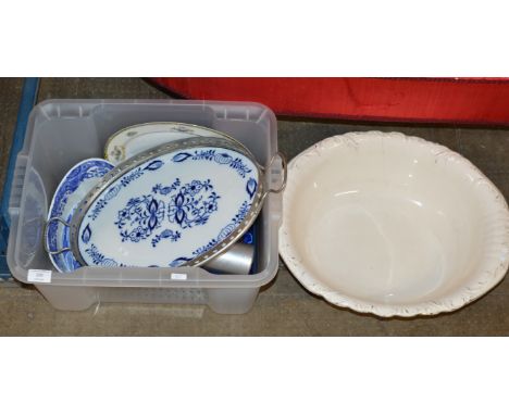 BOX CONTAINING LARGE BASIN, GLASS WARE, GENERAL CERAMICS ETC     