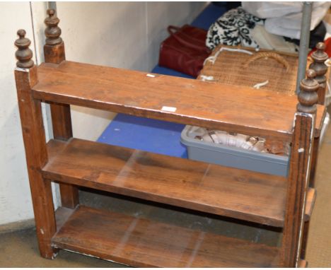 3 TIER SHELF UNIT     
