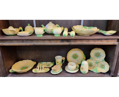 A collection of Carlton Ware ‘Yellow Buttercup’ items. 