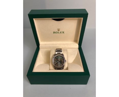 A gents stainless steel Rolex Oyster Perpetual  automatic wrist watch ref. 114200, no. 70190 early 1980's, the signed 28mm ra