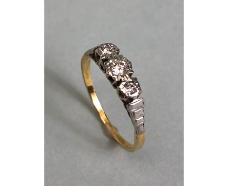 !8ct yellow gold and Platinum 3 stone Diamond ring, approximately size K , and 1.52g