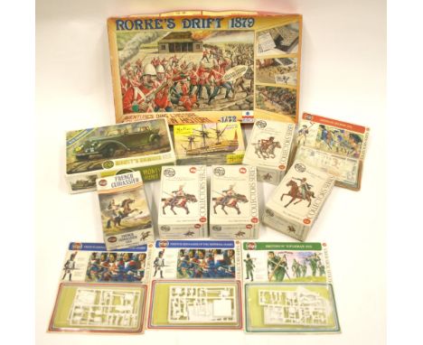 Airfix Construction Kits 1/32nd scale, 8 x Waterloo figures, 2 x Polish Lancers,1 x French Cuirassier 1815, 1 x Scots Grey, 1