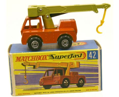 Matchbox Superfast 42a Iron Fairy Crane, hard to find 1970 Transitional issue model in mint condition, with a excellent box, 