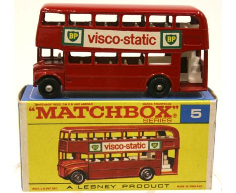 Matchbox Regular Wheel 5d London Bus in rare F Box, hard to find late issue box, model is mint in a mint box