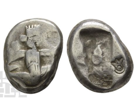 Circa 420-375 BC. Lydo-Milesian standard. Sardes mint or subsidiary mint. Type IV (middle). Persian king or hero, wearing kid