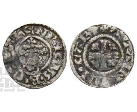 1154-1189. Carlisle mint. Short Cross type. Class 1b. ҺЄNRICVS • R-ЄX, facing crowned head holding cross-tipped sceptre to le
