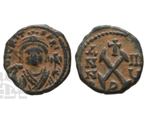 AD 578-582. Antioch (Theoupolis) mint. Dated RY 8 (AD 581/2). [..]IЄRIT-S P RI, crowned bust facing, wearing consular robes, 