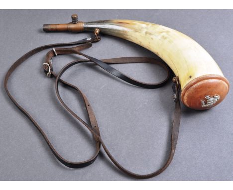 A 19th Century antique gun powder / musket powder horn. The flask of usual form having a wide mouth with wooden seal bearing 