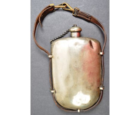An antique late 19th / early 20th century Boer War period private-purchase Officer's water canteen. Polished steel constructi