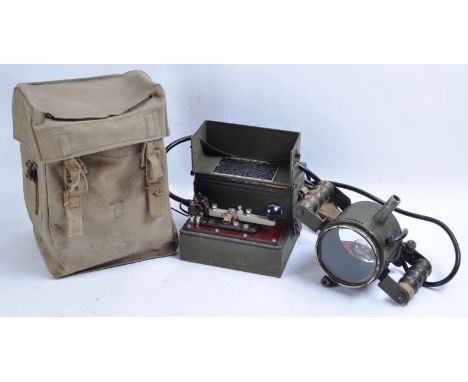 An original WWII Second World War British Army issue ' Lamp Signalling Daylight Short Range ' signalling morse lamp. Comprisi