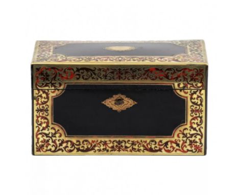 Rectangular Tea Caddy-chest with two compartments on a turnkey basis, made in Boulle style. Wood, brass, turtle. 19th century