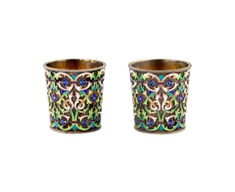A pair of silver stacks of cloisonné enamel by the Grachev Brothers. The knitting, magnificent in complexity and color, adorn