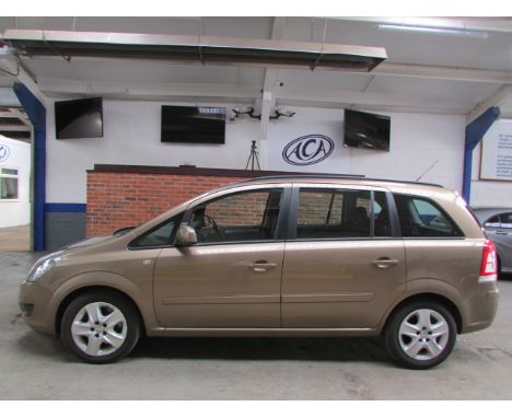 Make &amp; Model: Vauxhall Zafira Excl CDTI EflxDate of Reg: FG63 OXVColour: Browncc: 1686MoT: 15-08-2021Fuel Type: DIESELMil
