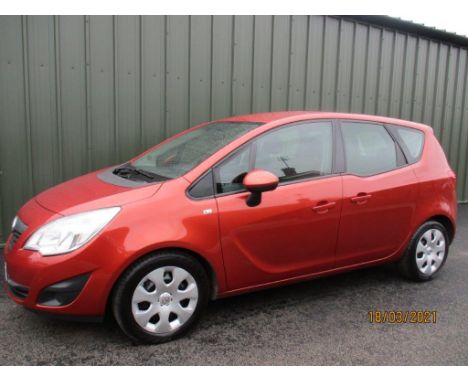 Make &amp; Model: Vauxhall Meriva Exclusiv CDTIDate of Reg: GF61 WSDColour: Orangecc: 1686MoT: 23-11-2021Fuel Type: DIESELMil