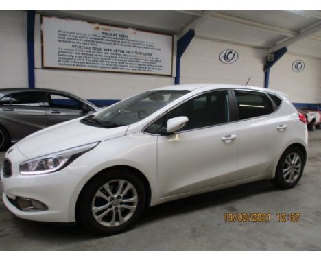 Make &amp; Model: Kia Ceed 3 EcoDate of Reg: YR64 UUCColour: Whitecc: 1582MoT: 07-12-2021Fuel Type: DIESELMileage: 84kTransmi