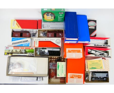 Heljan - Ratio - McKean Models - IMWX - 17 x boxed model kits in HO &amp; OO scale including Union Pacific 62' woodchip gondo