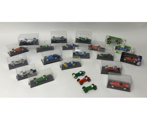 A collection of old racing model cars including Mobil Mercedes-Benz W154, Mobil Benetton F1,(22)